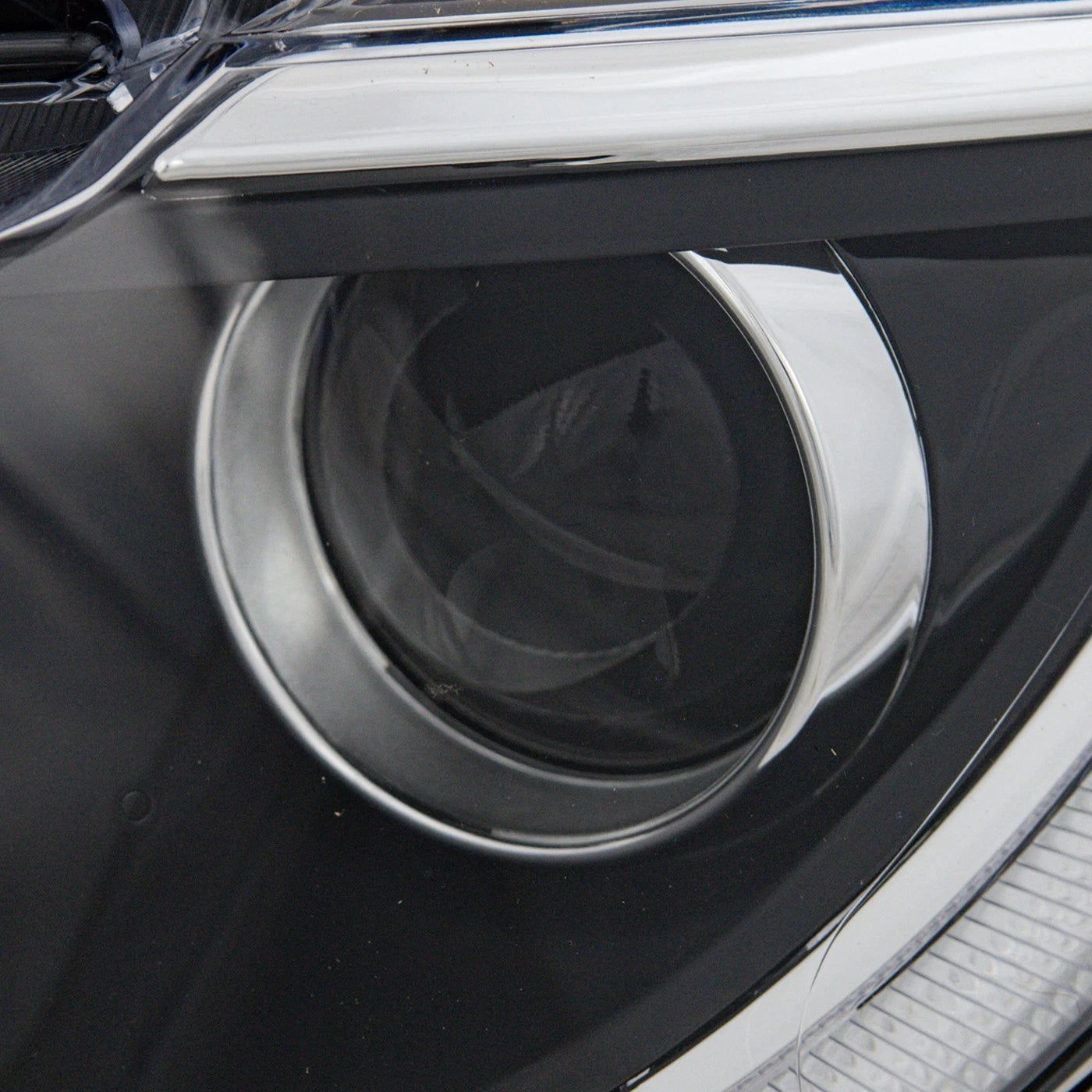 Headlight For 2016-2017 Chrysler 200 C Limited Left With Daytime Running Light