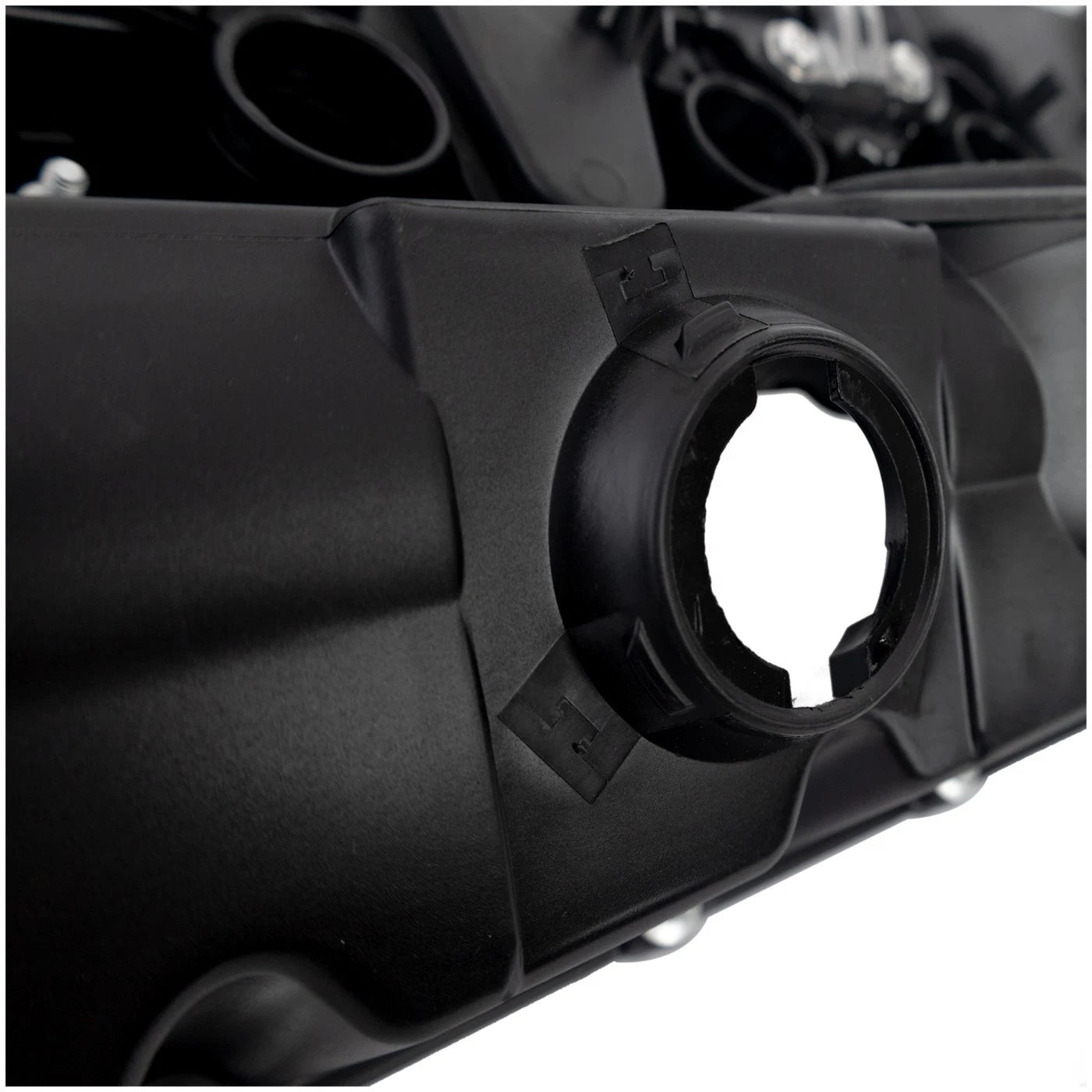 Valve Cover Kit For 2007-2013 BMW 328i 3.0L Base Trims; Plastic