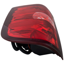 RH Tail Light for Chevrolet Silverado 1500 2007-2013 Halogen w/ bulb 1st Design