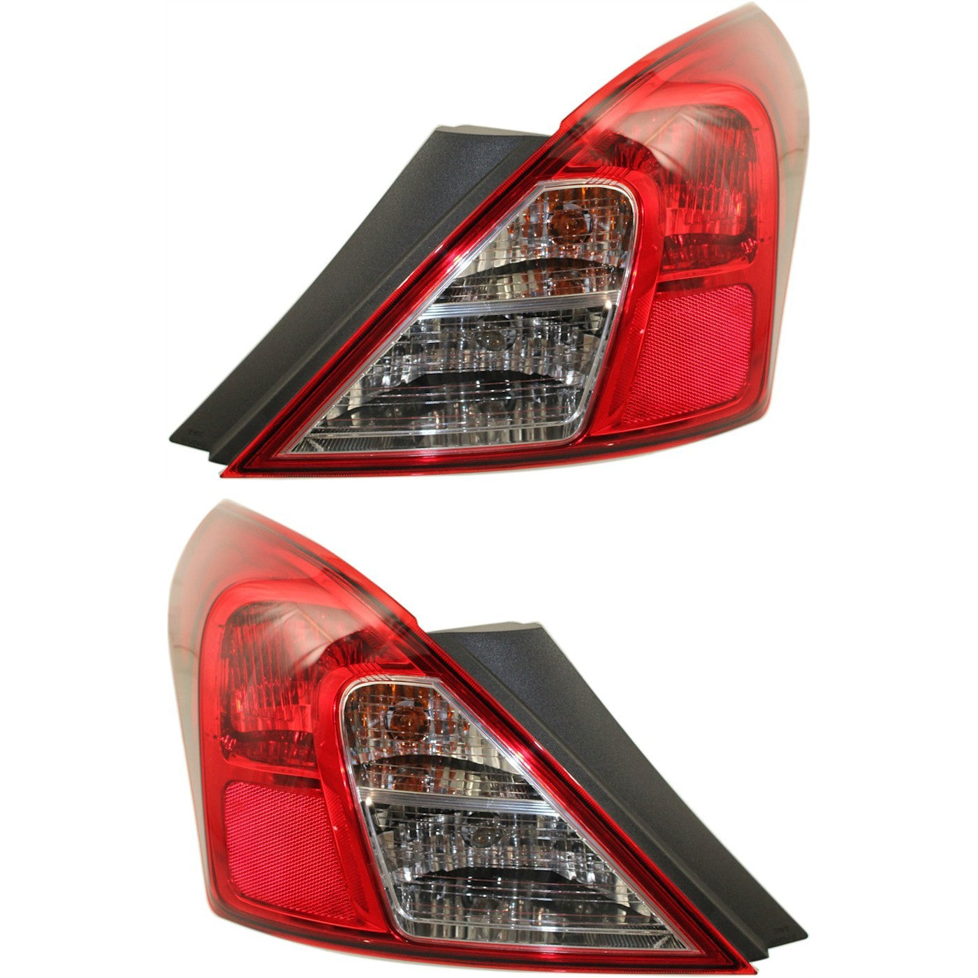 Set of 2 Tail Light For 2012-2013 Nissan Versa 1.6 S LH & RH w/ Bulb(s)