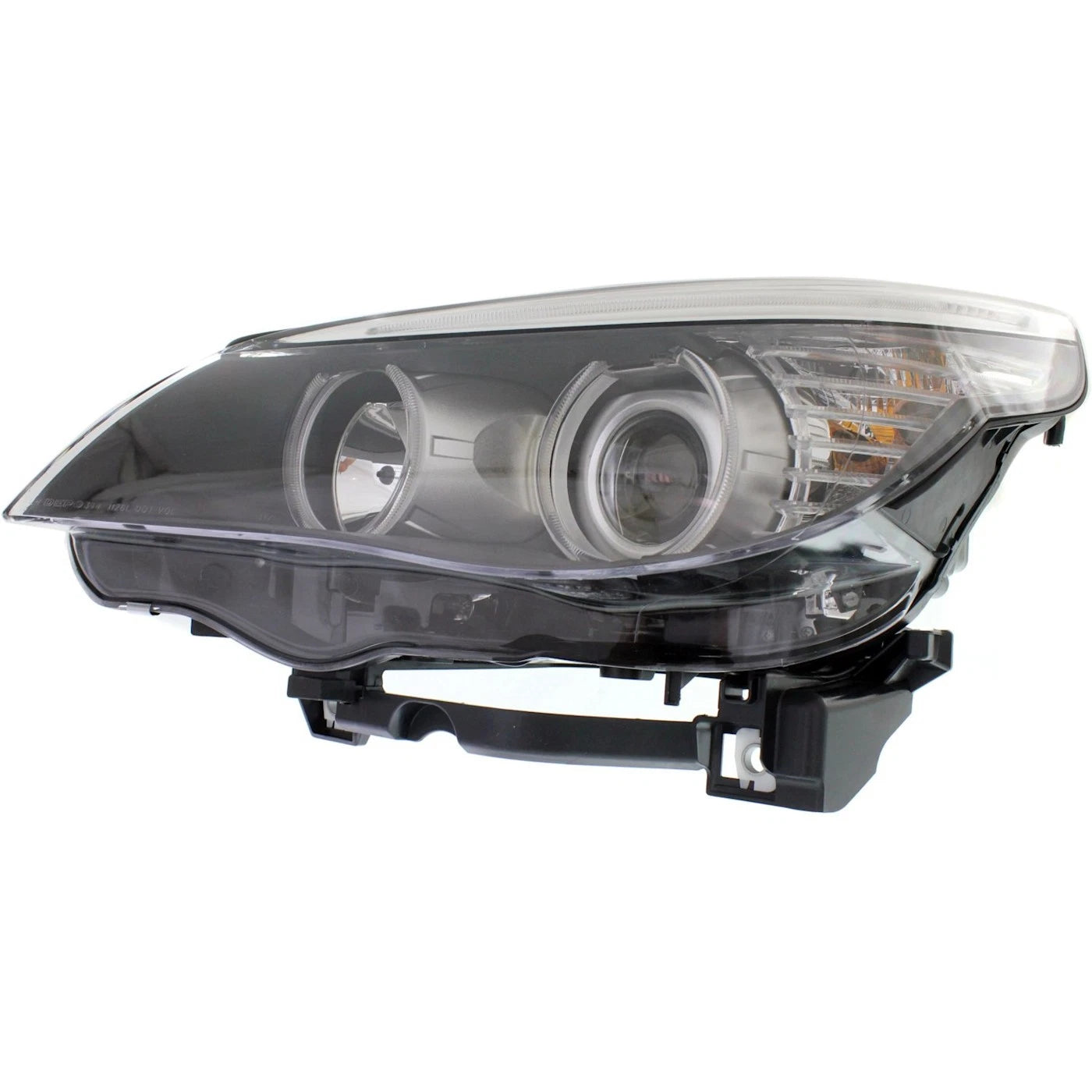 Driver and Passenger Headlight For BMW 528i 2008-2010 Base Halogen with Bulb(s)