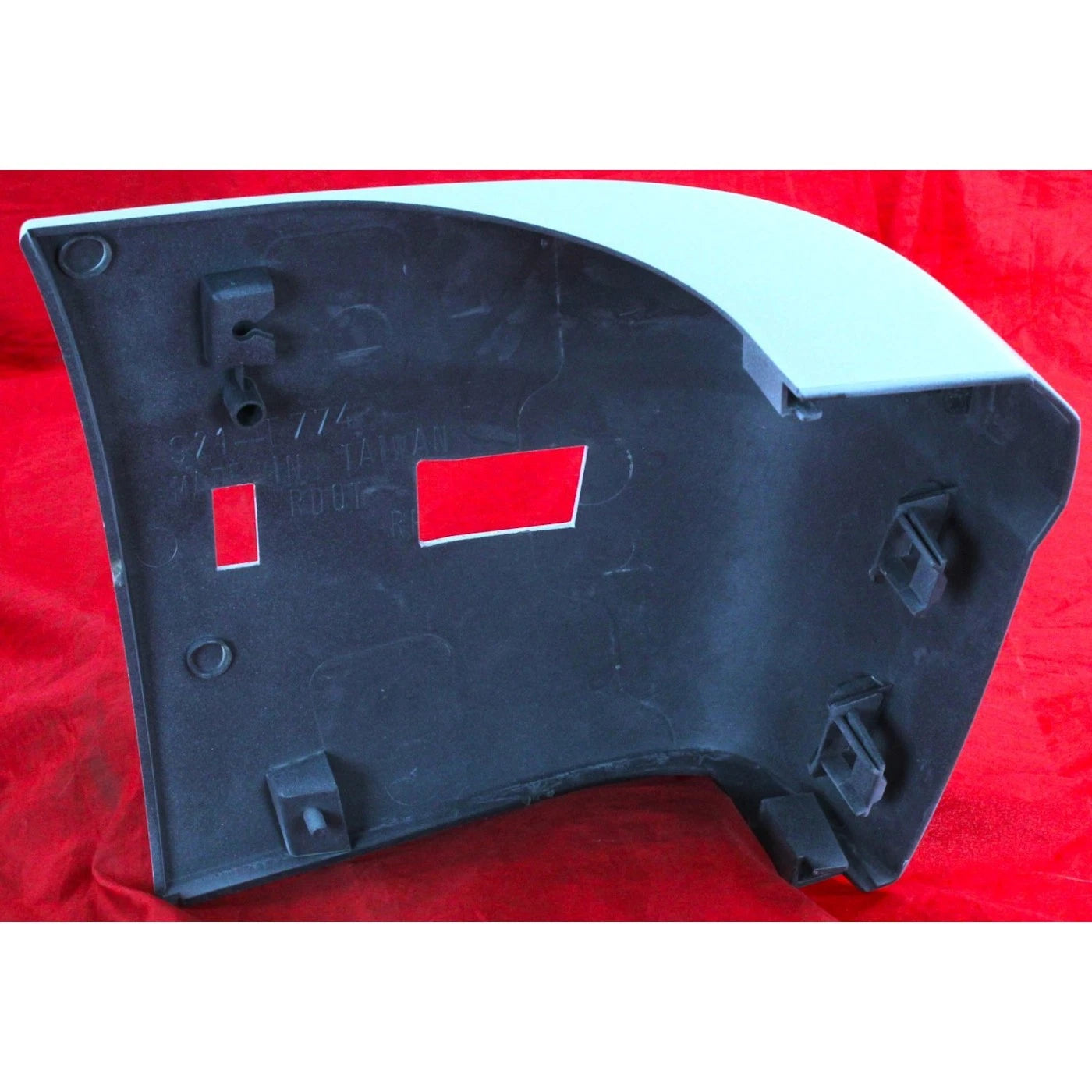 Rear Bumper End Set For 2010-2013 Ford Transit Connect FO1105135 FO1104135