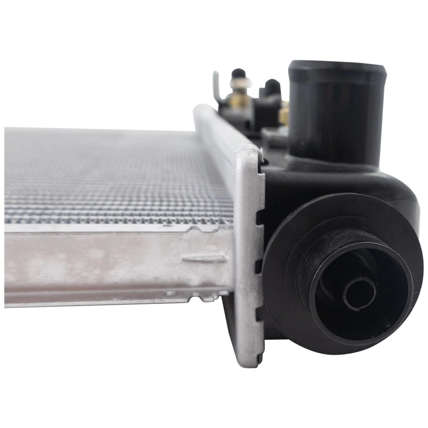 Radiator For 99-06 Silverado 1500 2500 6.0L 5.3L w/Engine Oil Cooler 34" core