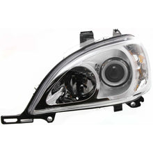 Halogen Headlight Set For 2003-2005 Mercedes Benz ML350 w/ Bulb(s) Pair