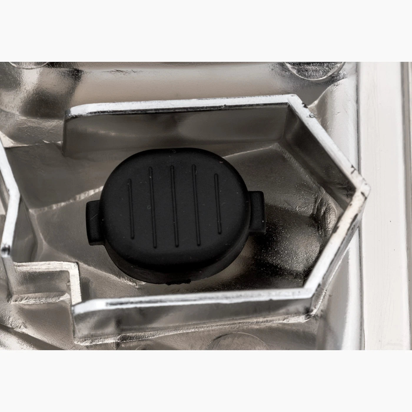 Corner Light For 2001-04 Toyota Tacoma with Bulb and Chrome Trim Passenger Side