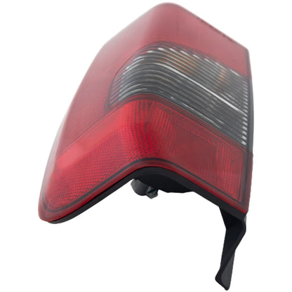 Tail Light for 2000-2001 Nissan Xterra Passenger Side