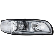Passenger Side Headlight For Buick LeSabre 1997-1999 Halogen with Bulb(s)