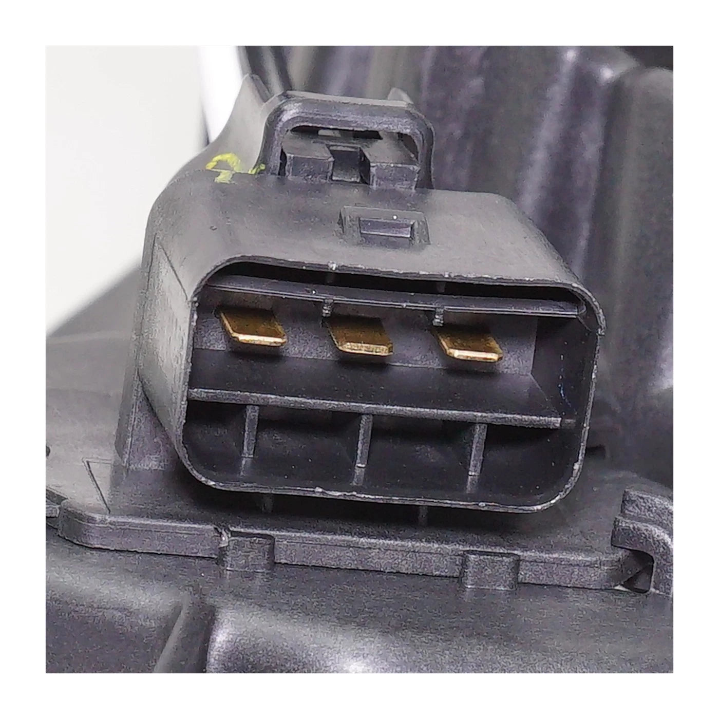 A/C Condenser Cooling Fan For 2014 Kia Forte With Resistor Reservoir and Cap